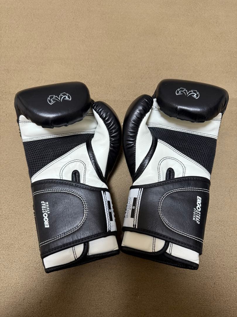 【新品未使用】　RIVAL ライバル　ボクシンググローブ　グローブケース付8oz