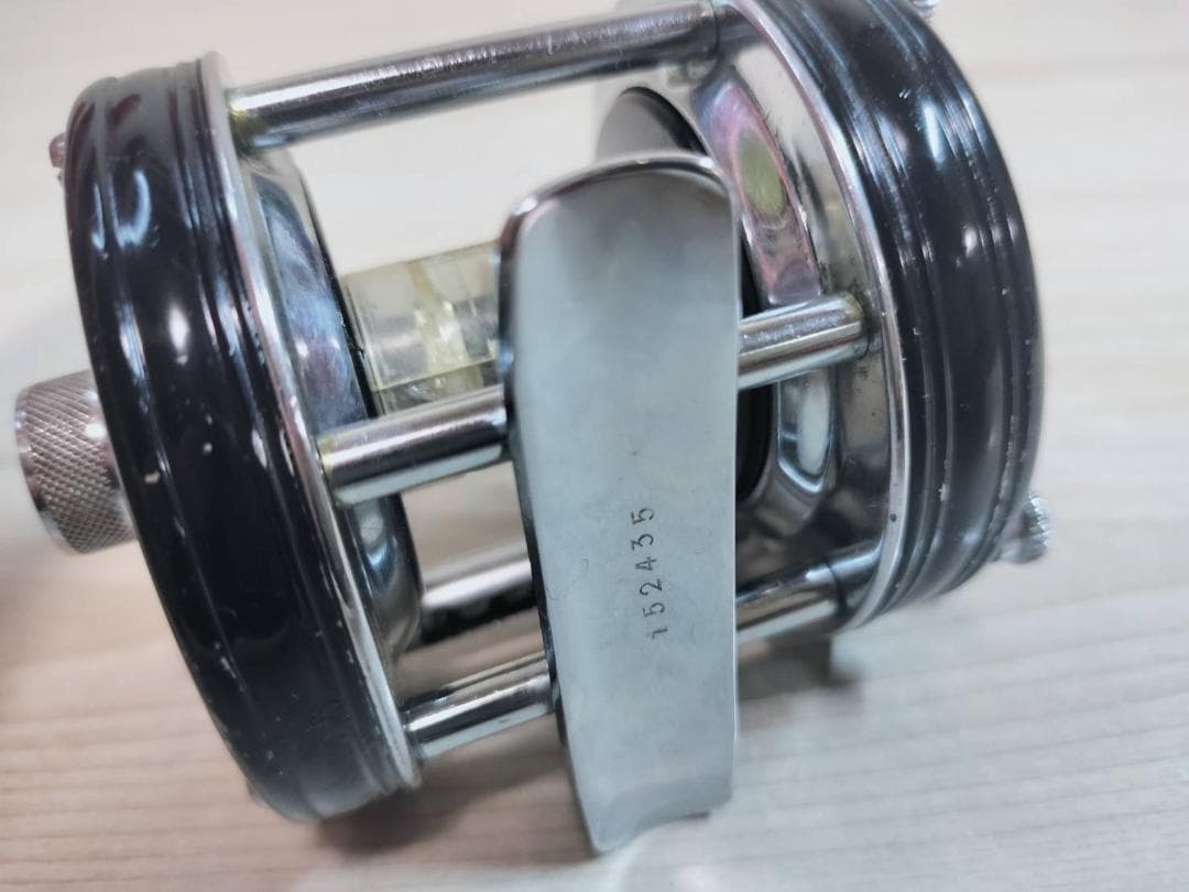 ☆ジャンク　ハンドルなし　ABU GARCIA アブ アンバサダー 5500C