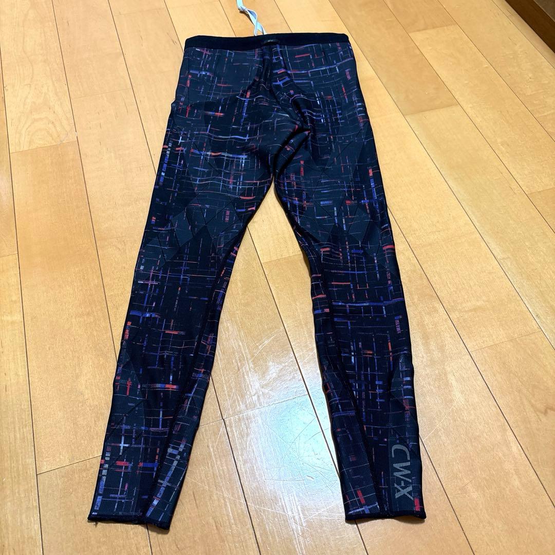 【美品】CW-X 幾何学模様レディーススポーツフィットタイツ M