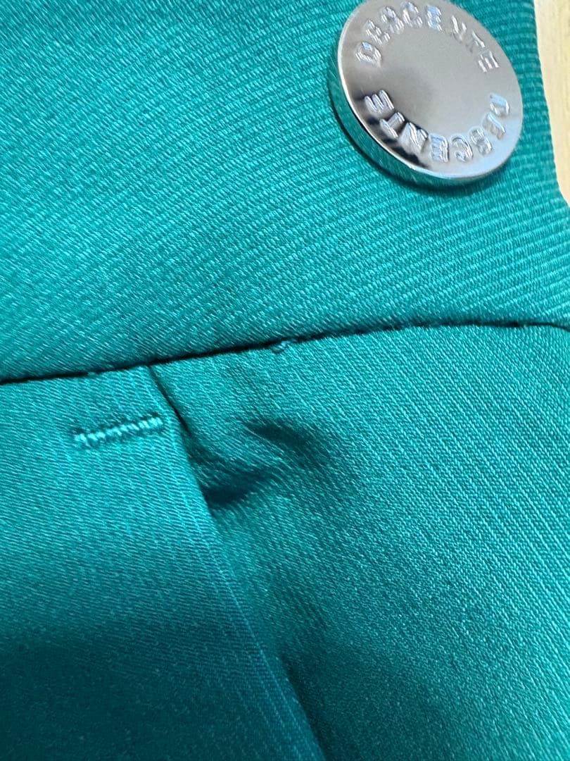 美品　デサントゴルフ　ポロシャツ　スカート　上下セット　グリーン　緑　S M