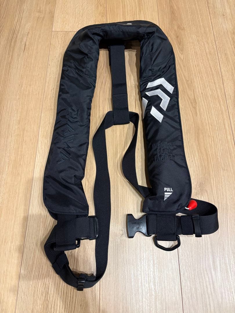 【中古美品】DF-2608 インフレータブルライフジャケット 桜マーク