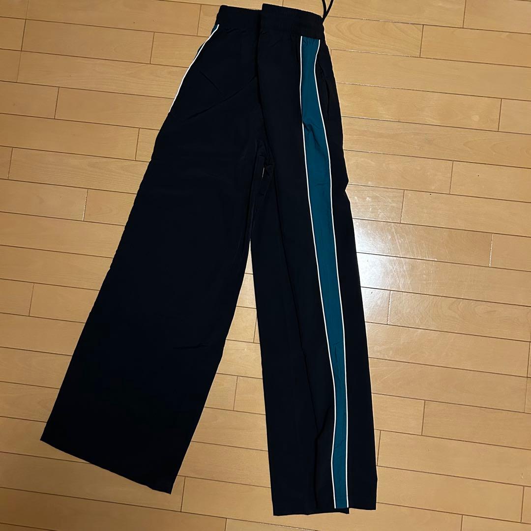 美品 PUMA T7 プーマ トラックパンツ ナイロンパンツ ブラック