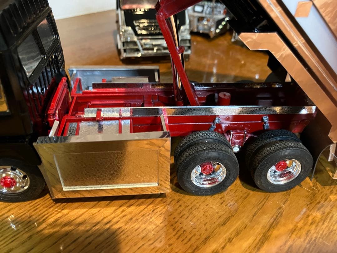 デコトラ、日野スパードルフィン、デカ箱ダンプ、完成品1／32、大型、