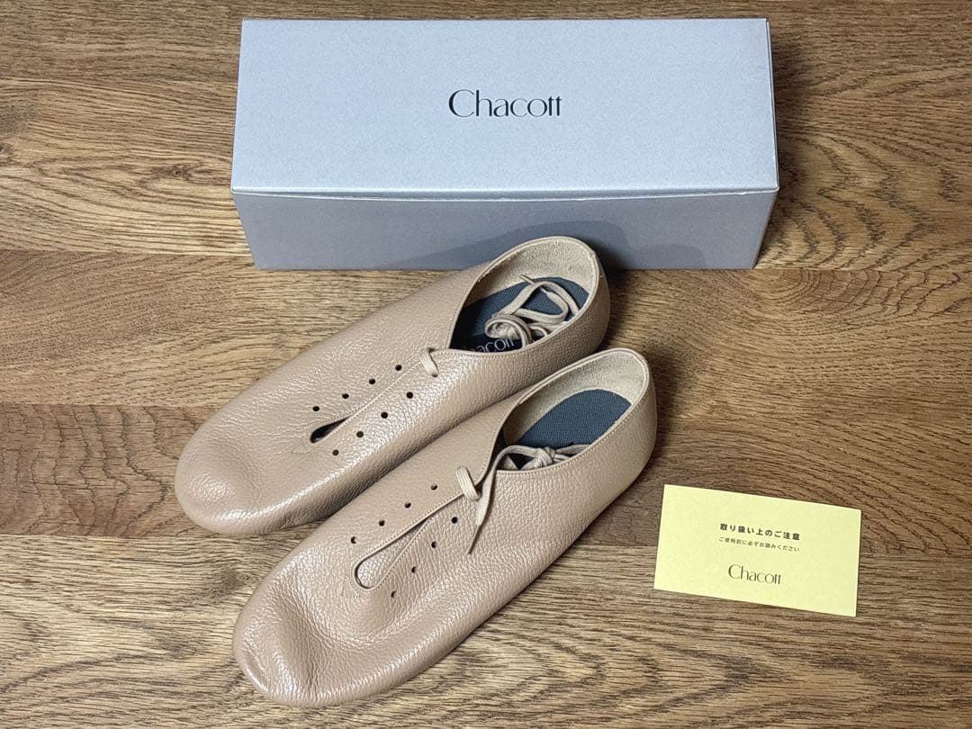 Chacott バトンシューズ ベージュ　新品未使用