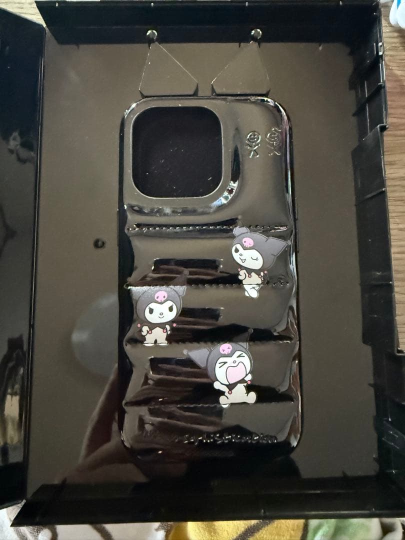 Kuromiスマホケース付き