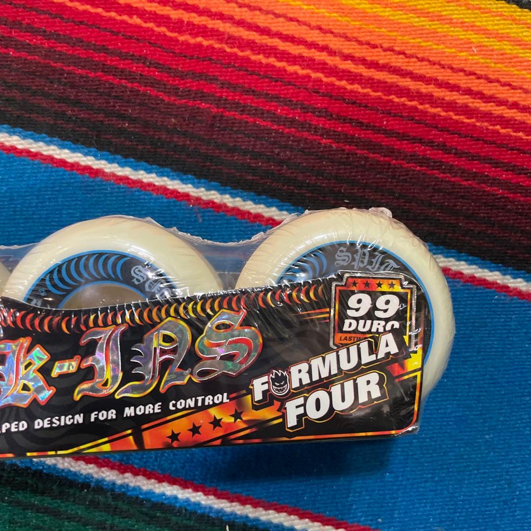 SPITFIRE LOCK-INS 99Duro ウィール 52mm