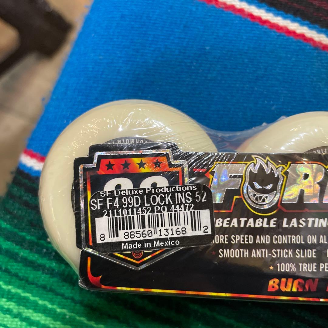 SPITFIRE LOCK-INS 99Duro ウィール 52mm