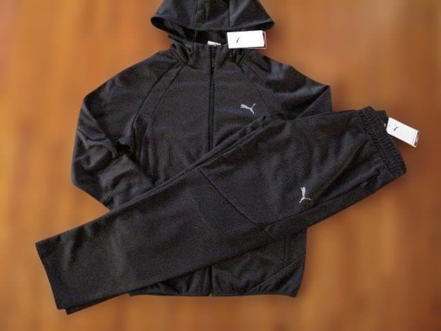 新品　PUMA　ジャージ上下セットMサイズ