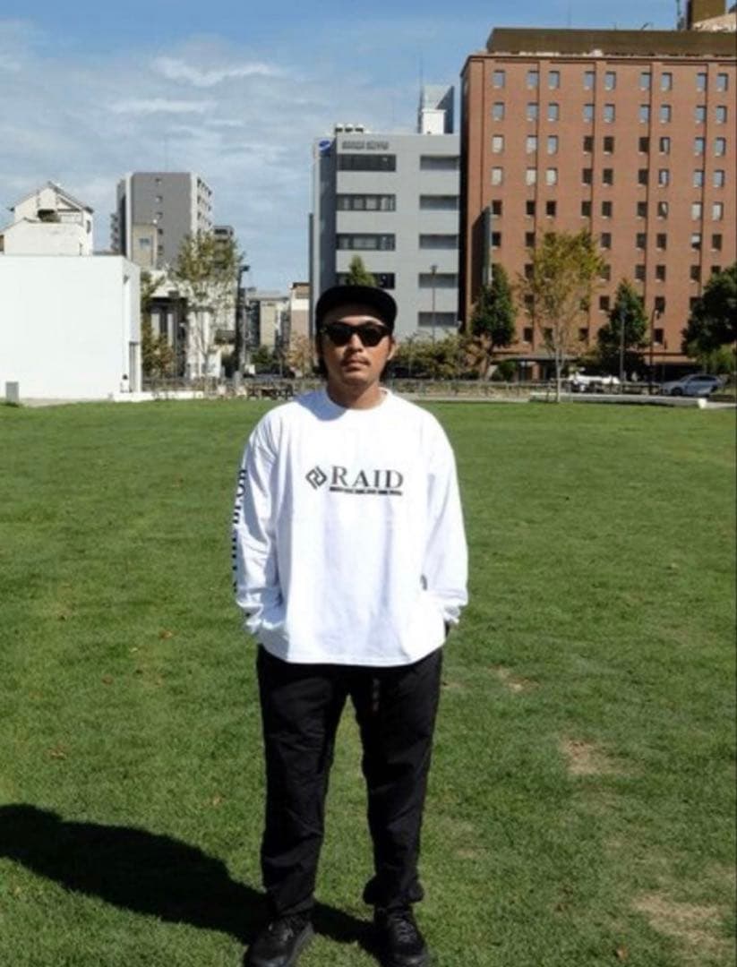 新品RAID JAPAN ロンT OFFICIAL LOGO ホワイト　XL