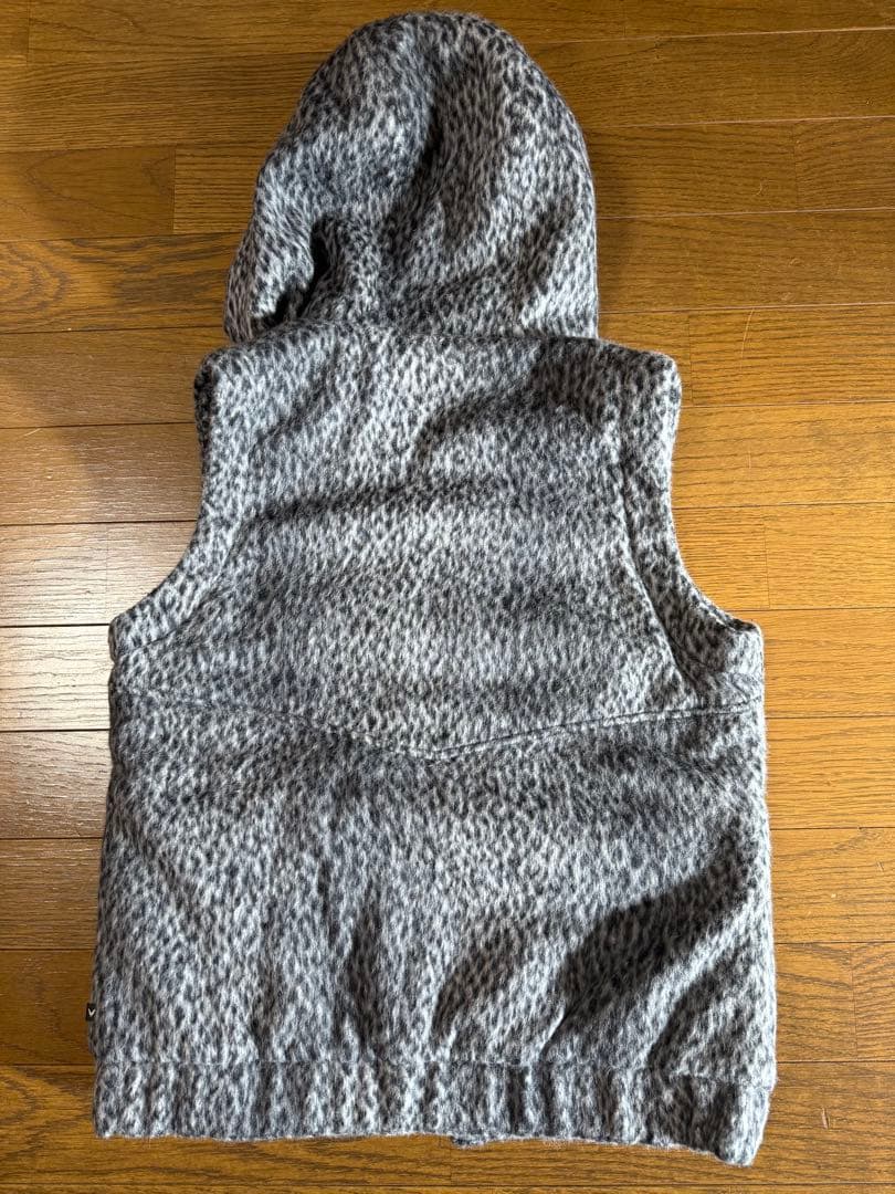 【美品】Callawayフード付きグレー系ベスト(Mサイズ)