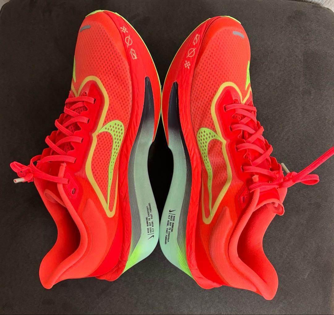 【未使用】NIKE ズームフライ6 28cm