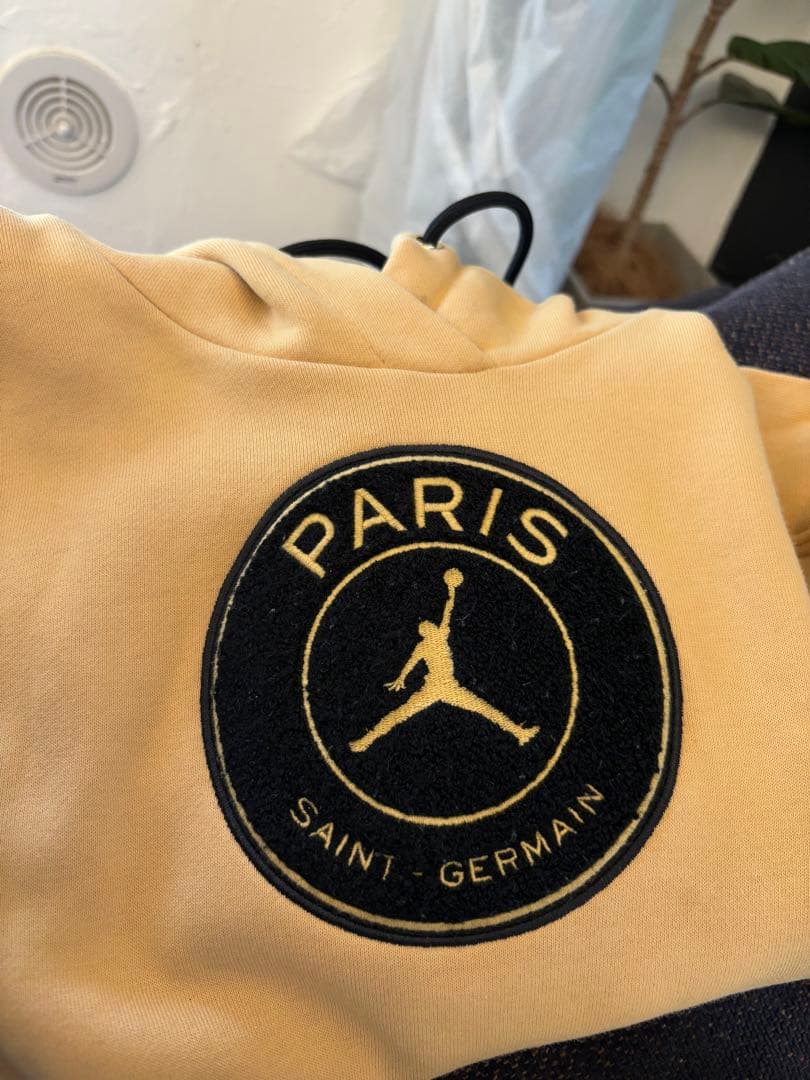 Jordan PARIS SAINT-GERMAIN フード付きスウェット