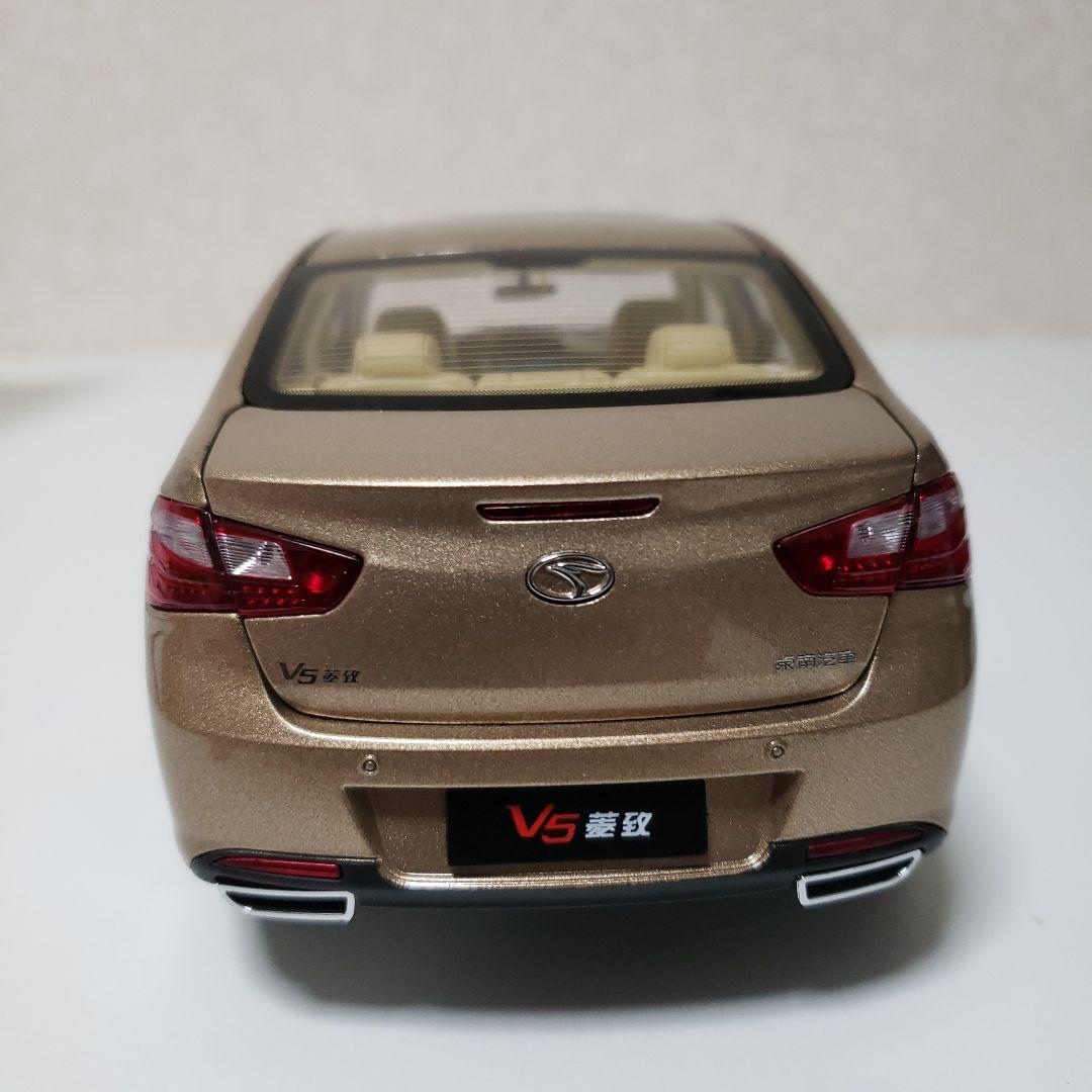 Soueast V5 Lingzhi 1:18 東南汽車 中国版 三菱ランサー
