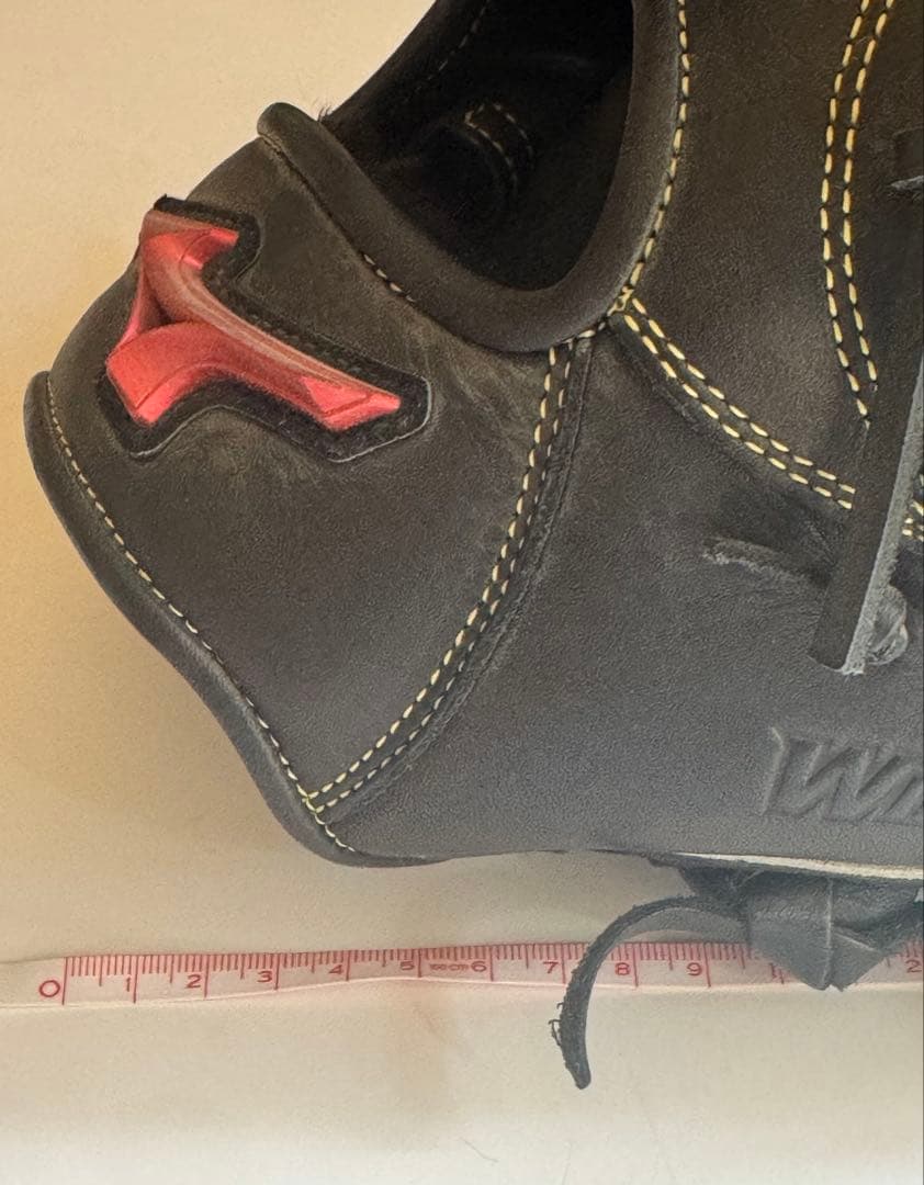 MIZUNO軟式用グローブ ブラック 編み込み