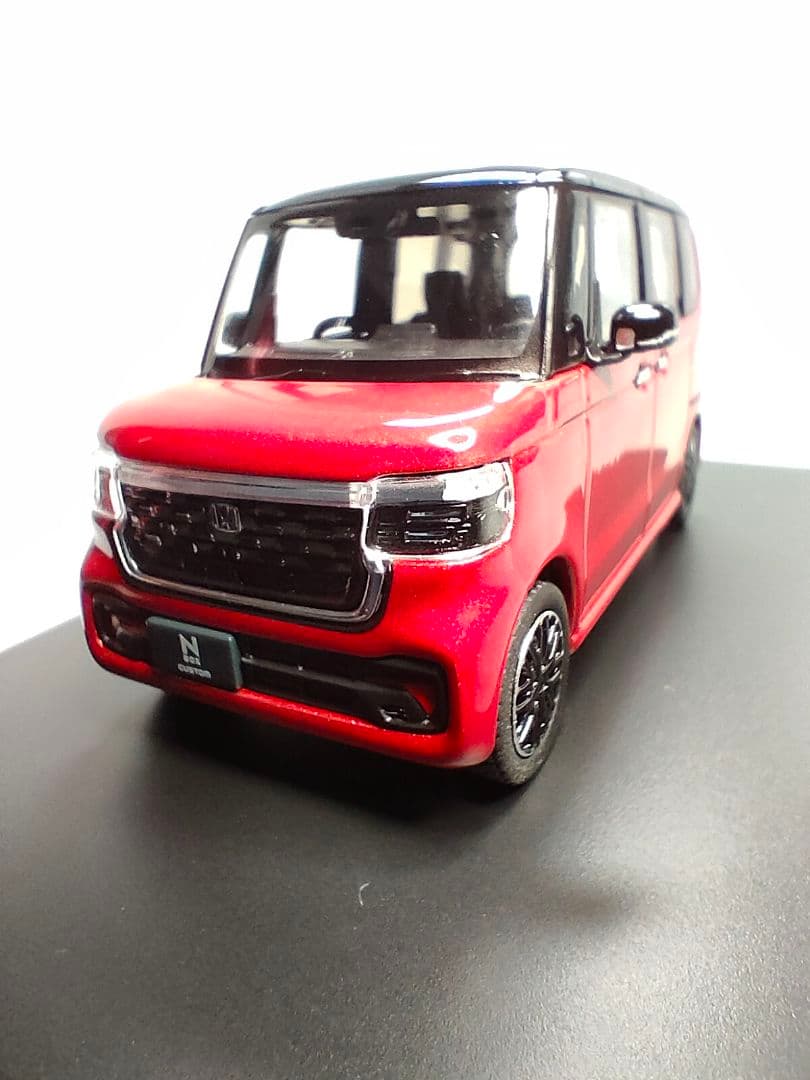 ⭕️新品貴重❗新型N-BOXCustomカラーサンプルミニカー1/43 (^^)