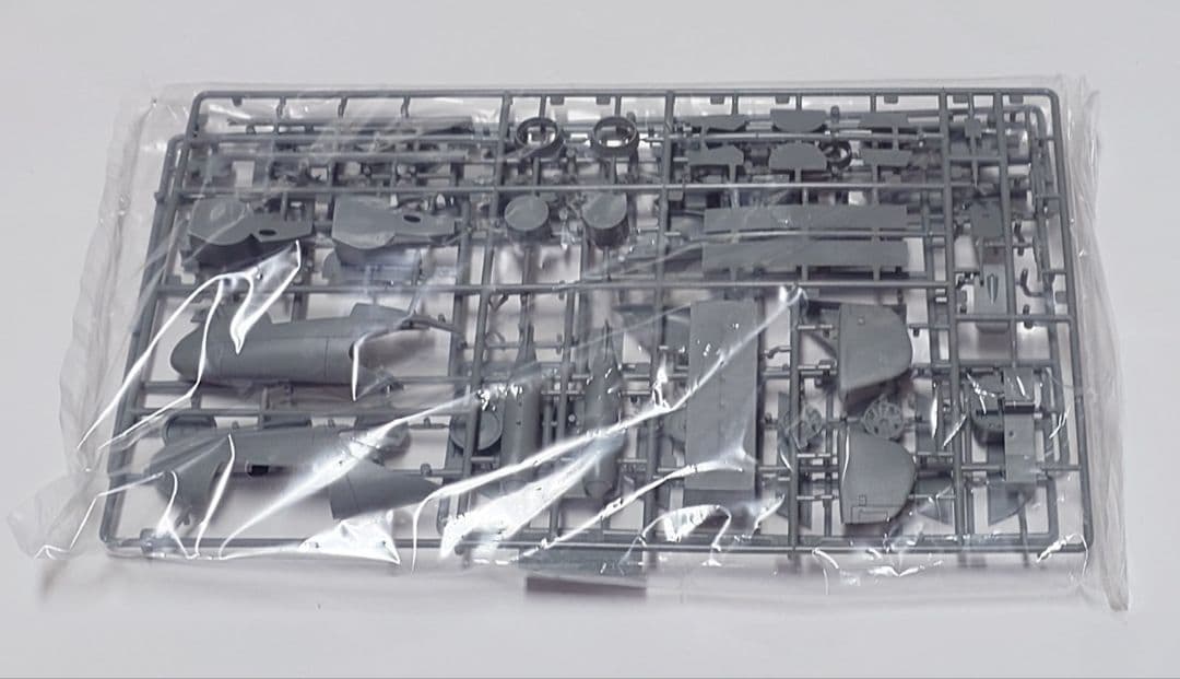 ロケットモデルズ1/48 FW1000