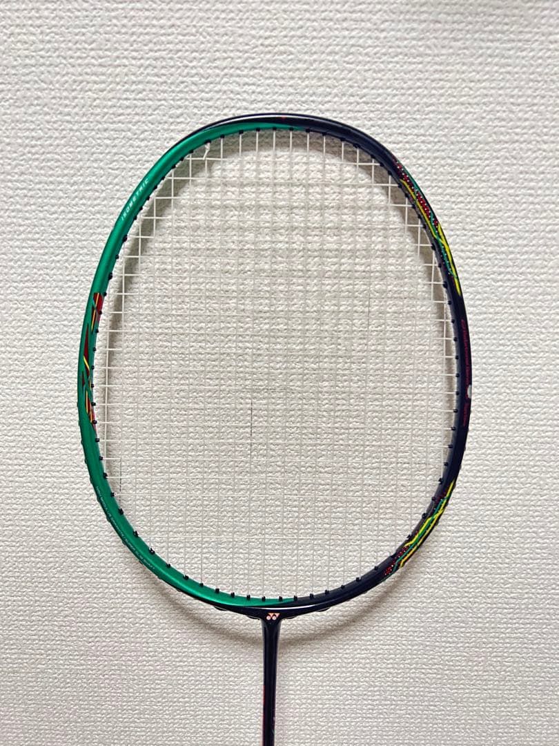 バドミントンラケット　アストロクス88S 3UG5