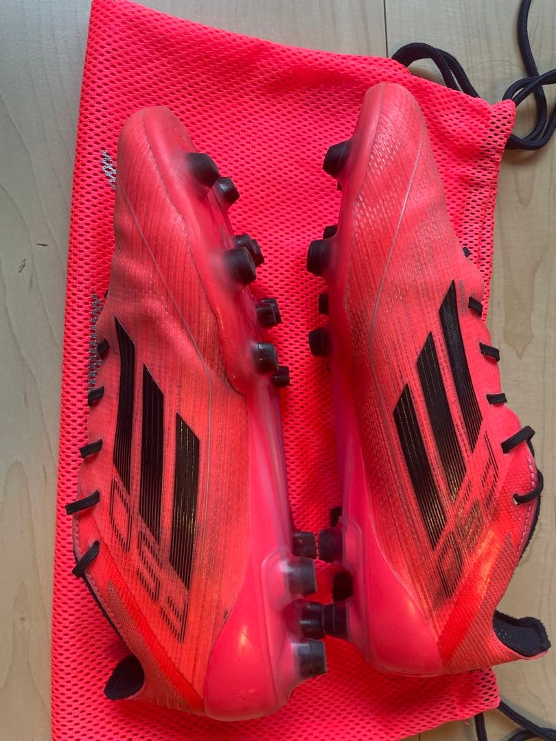 週末限定値下げ！　adidas F50エリート　HG 25.5