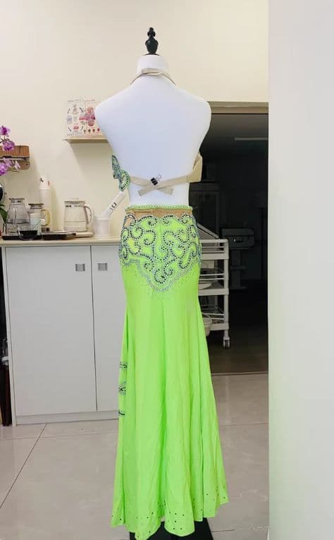 お得 美品一点物 ベリーダンス衣装 エジプト産スカートセットM コスチューム