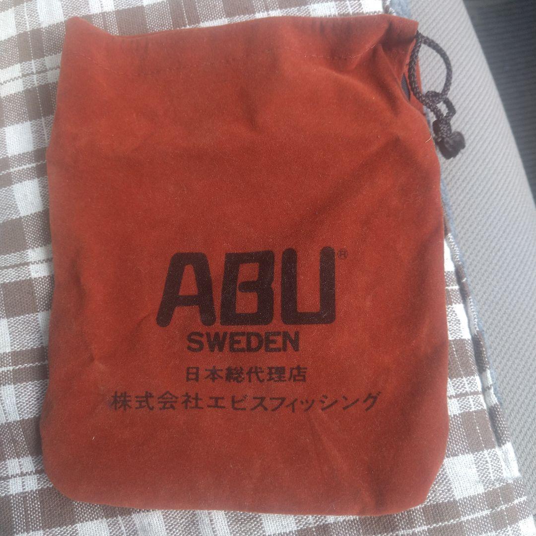 ABU Cardinal 3初期モデル箱付属品付き。