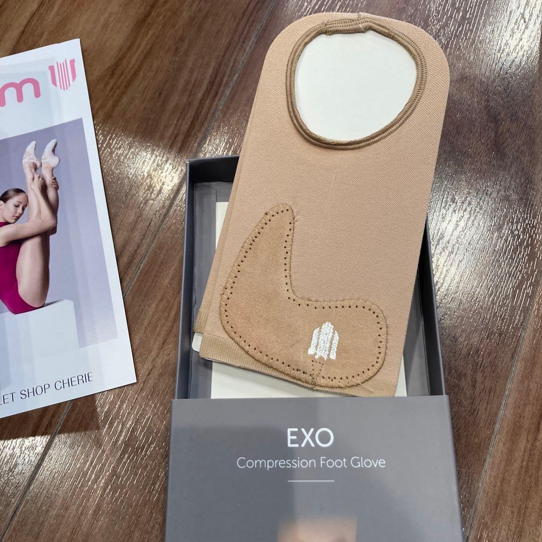 バレエ EXO Compression Foot Glove (Medium)