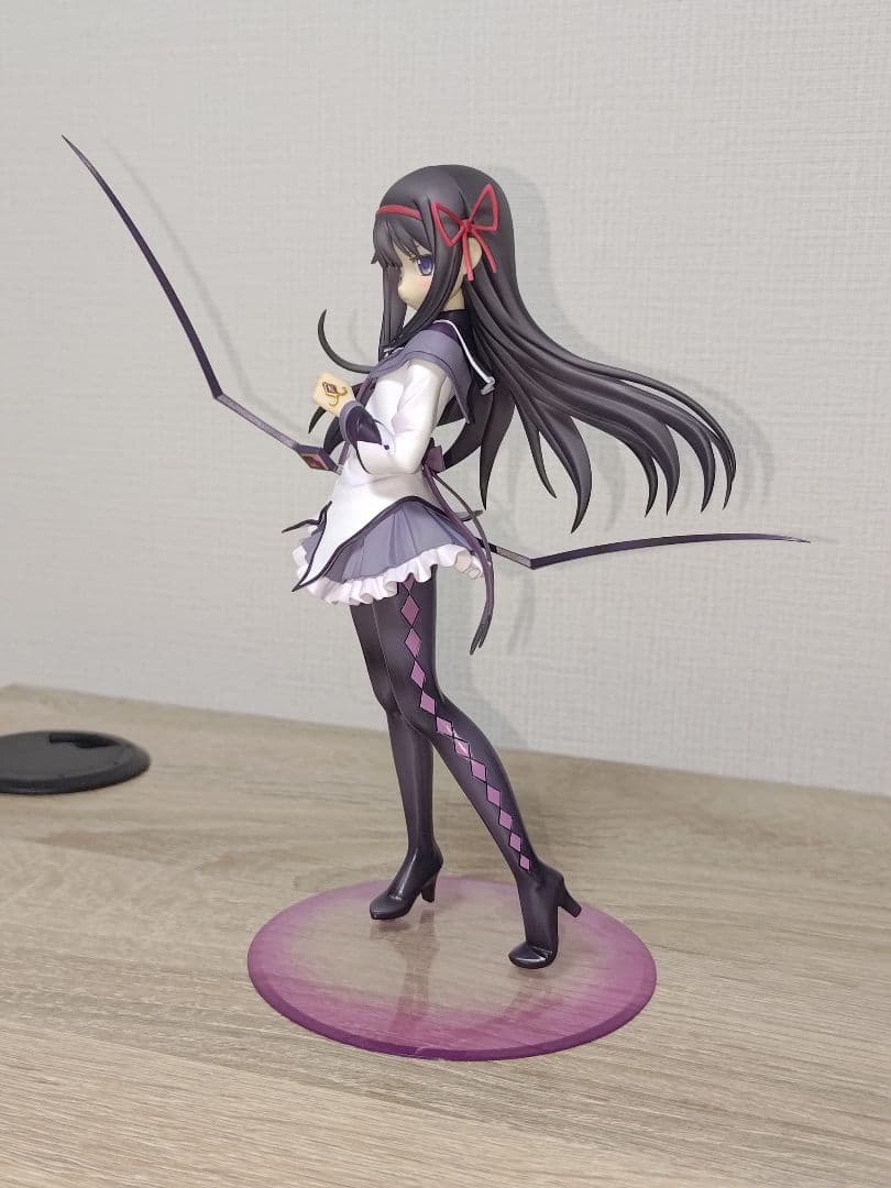 魔法少女まどか☆マギカ 暁美ほむら you are not alone.