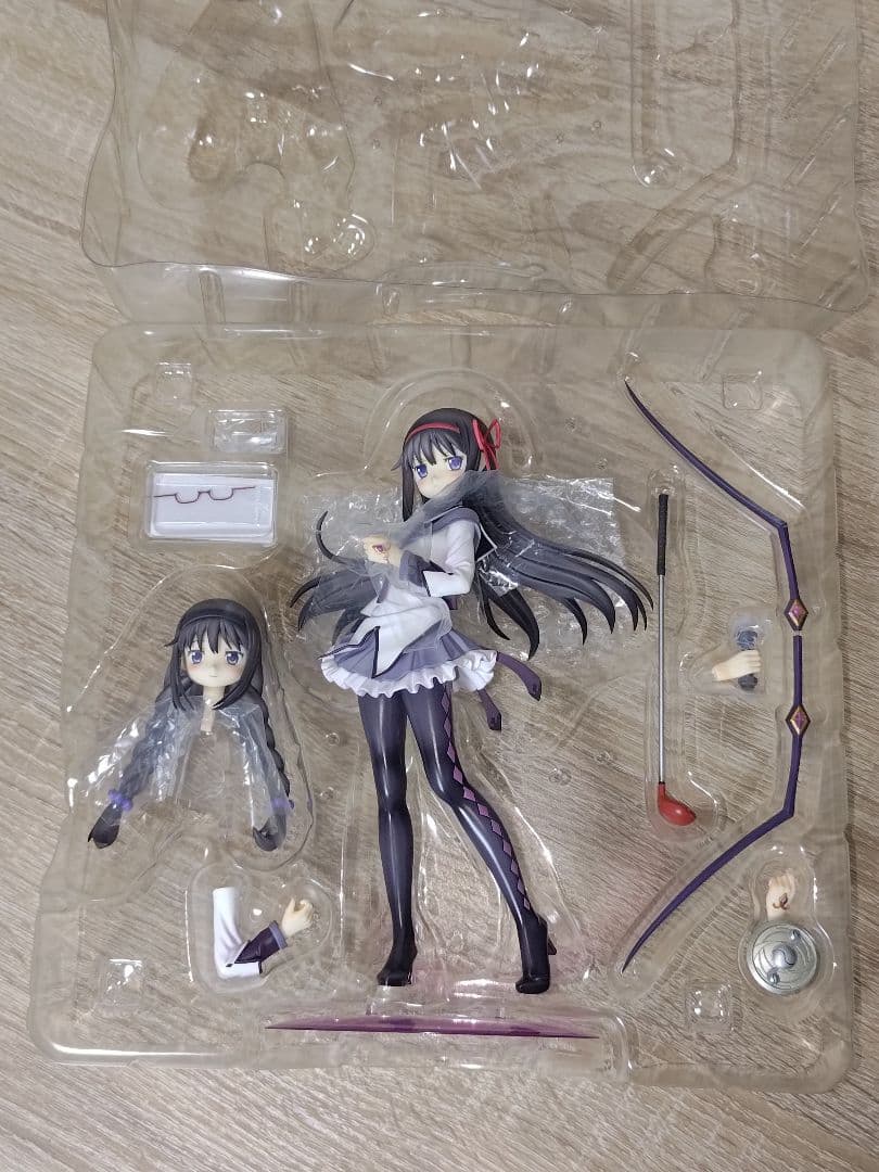 魔法少女まどか☆マギカ 暁美ほむら you are not alone.