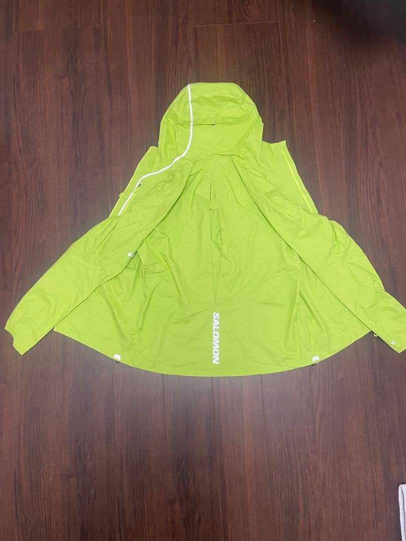SALOMON 蛍光グリーン ウィンドブレーカー S