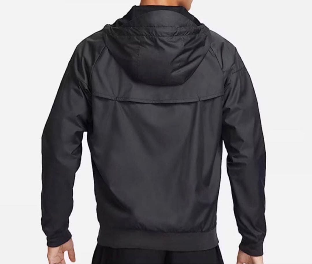 NIKEナイキ　ウィンドブレーカー　ウィンドランナージャケット　黒　XL 新品