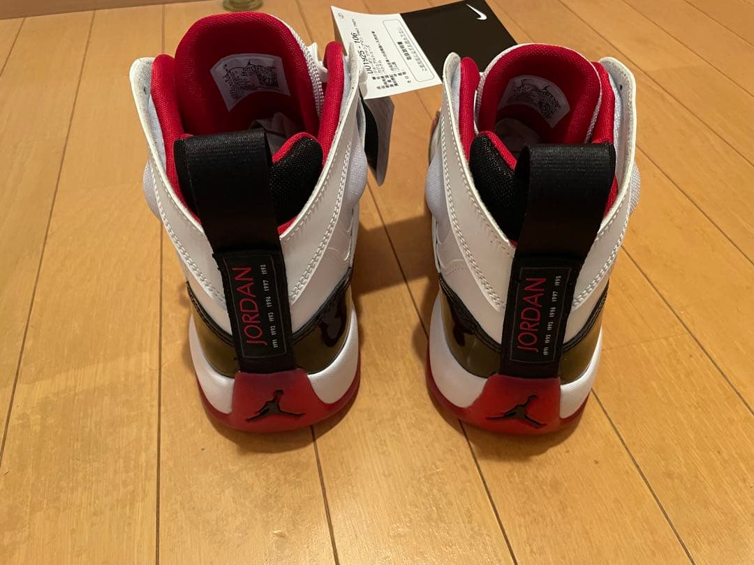 O*O様 NIKE ジャンプマンツートレイ
