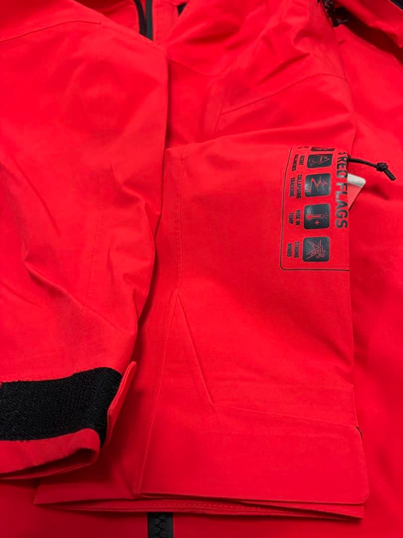 【未使用】JONES Shralpinist Stretch Jacket