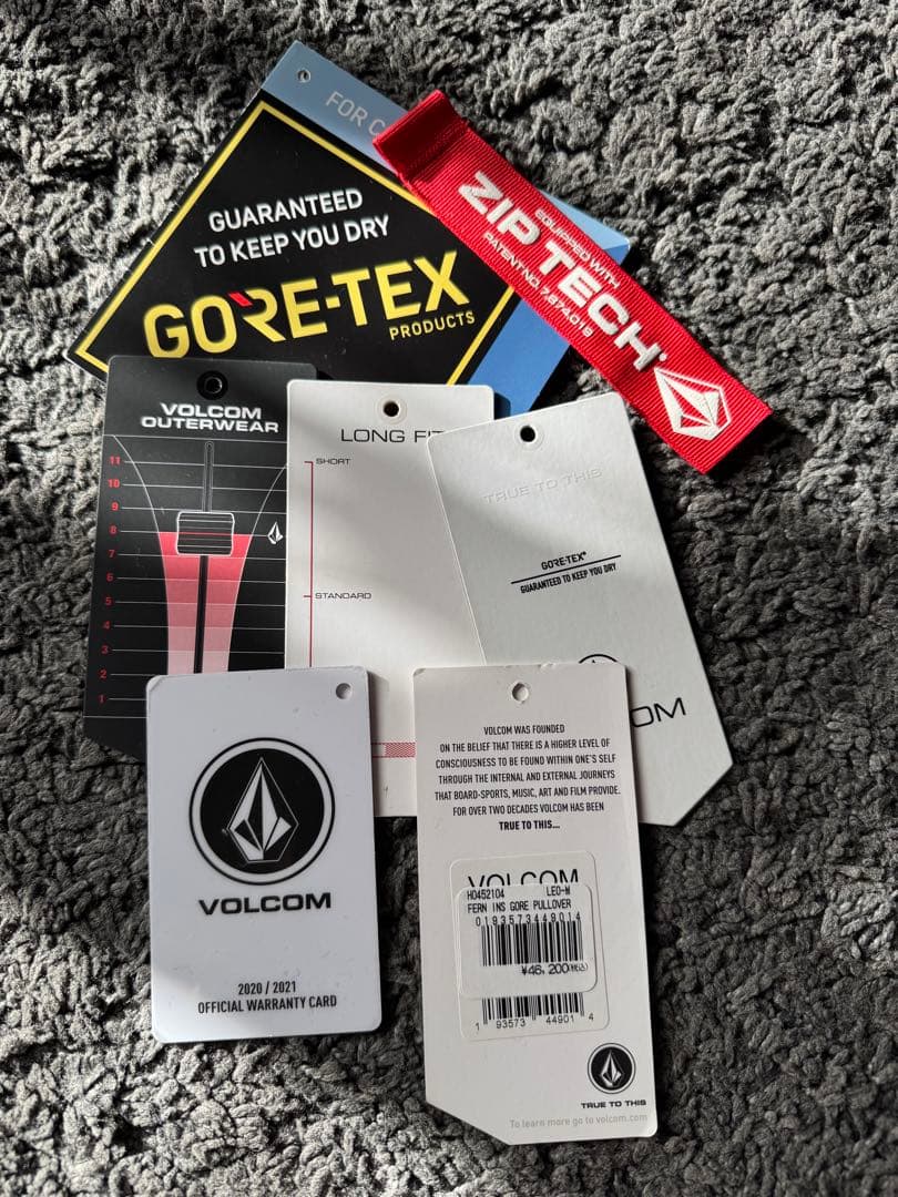 ボルコムスノーボードウェア 上下セットGORE-TEX