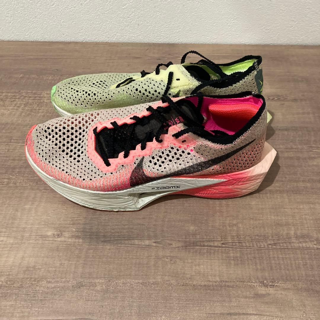 Nike ヴェイパーフライ3 25cm