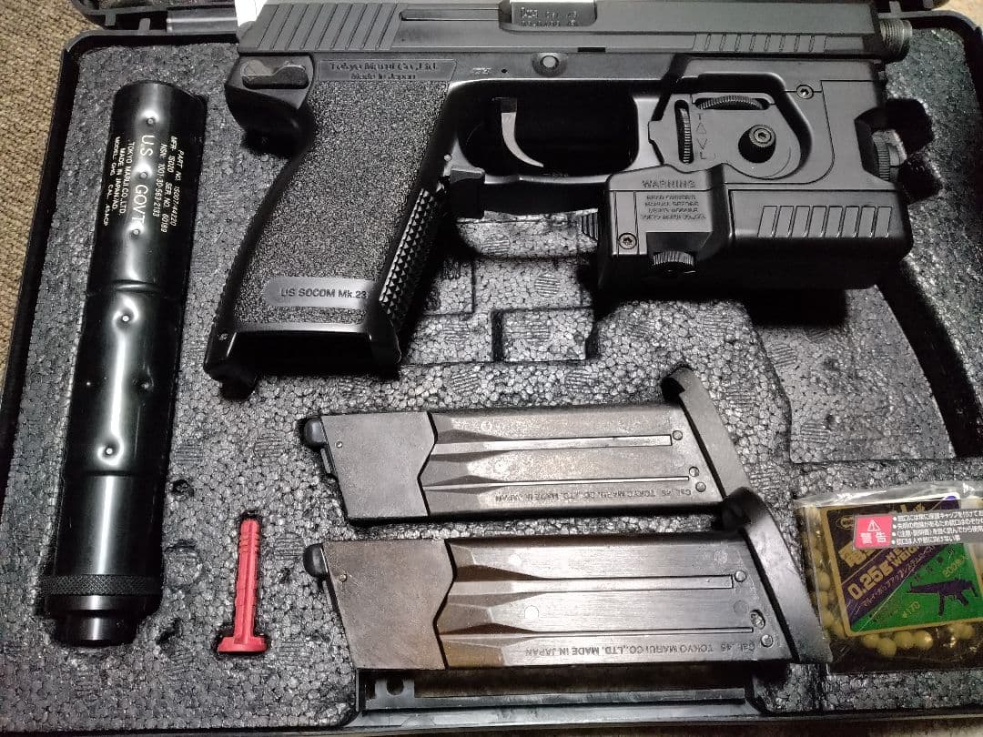 東京マルイ SOCOM MK23 ガスガン　予備マグ付