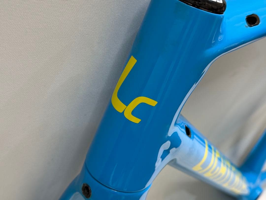 訳ありジャンク品 LIGHTCYCLE 軽量カーボンロードバイクフレーム