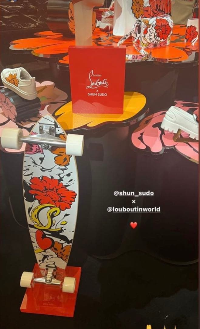 クリスチャンルブタン✖️Shun SUDO の初めてのコラボのラージデッキ