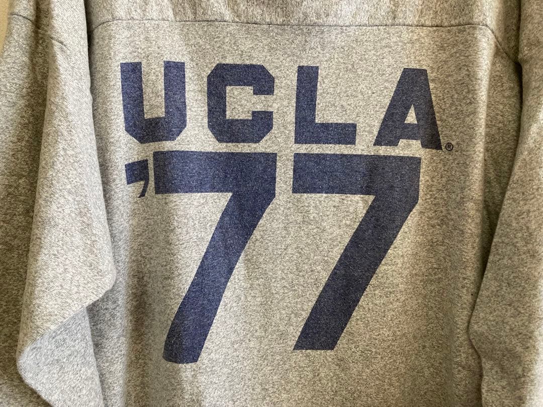 【早い物勝ち】チャンピオン　UCLA フットボールシャツ　Lサイズ　アメリカ製