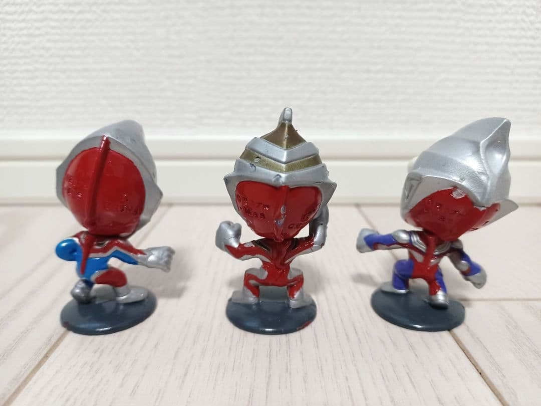【品薄】ウルトラマン デフォルメ チビフィギュア 3体セット