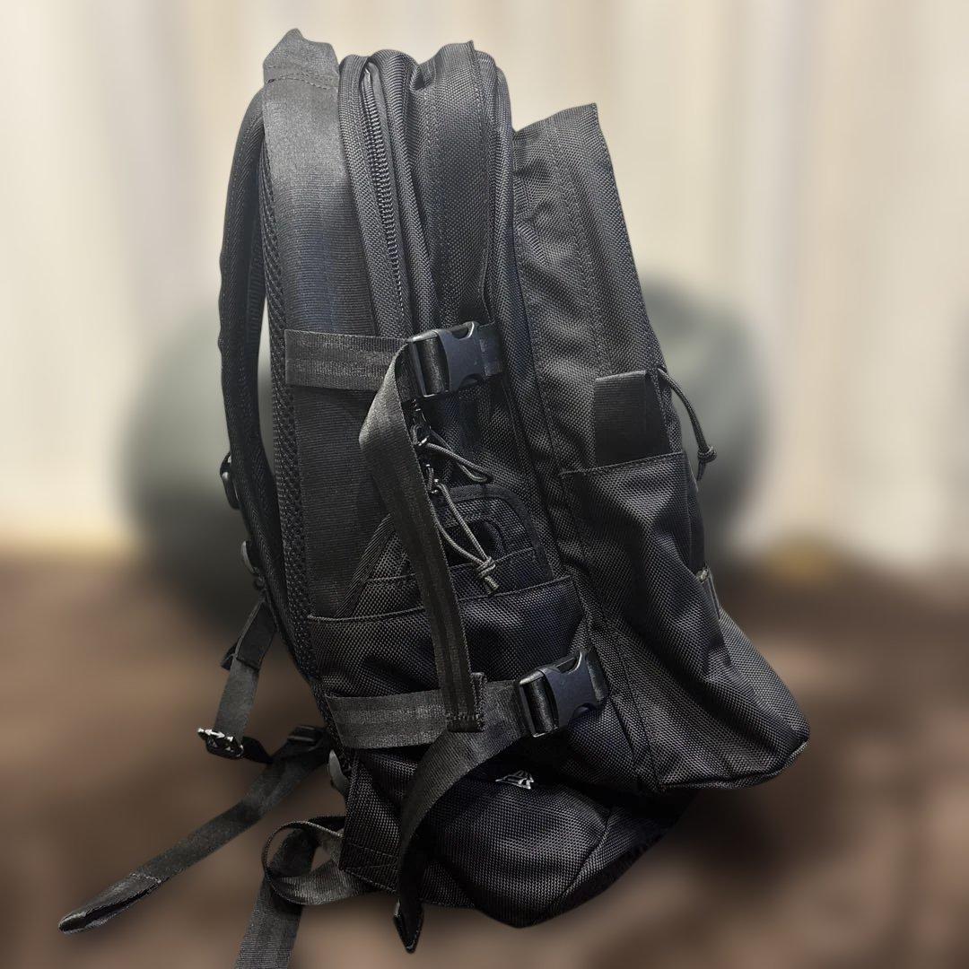 NEW ERA リュック　35L