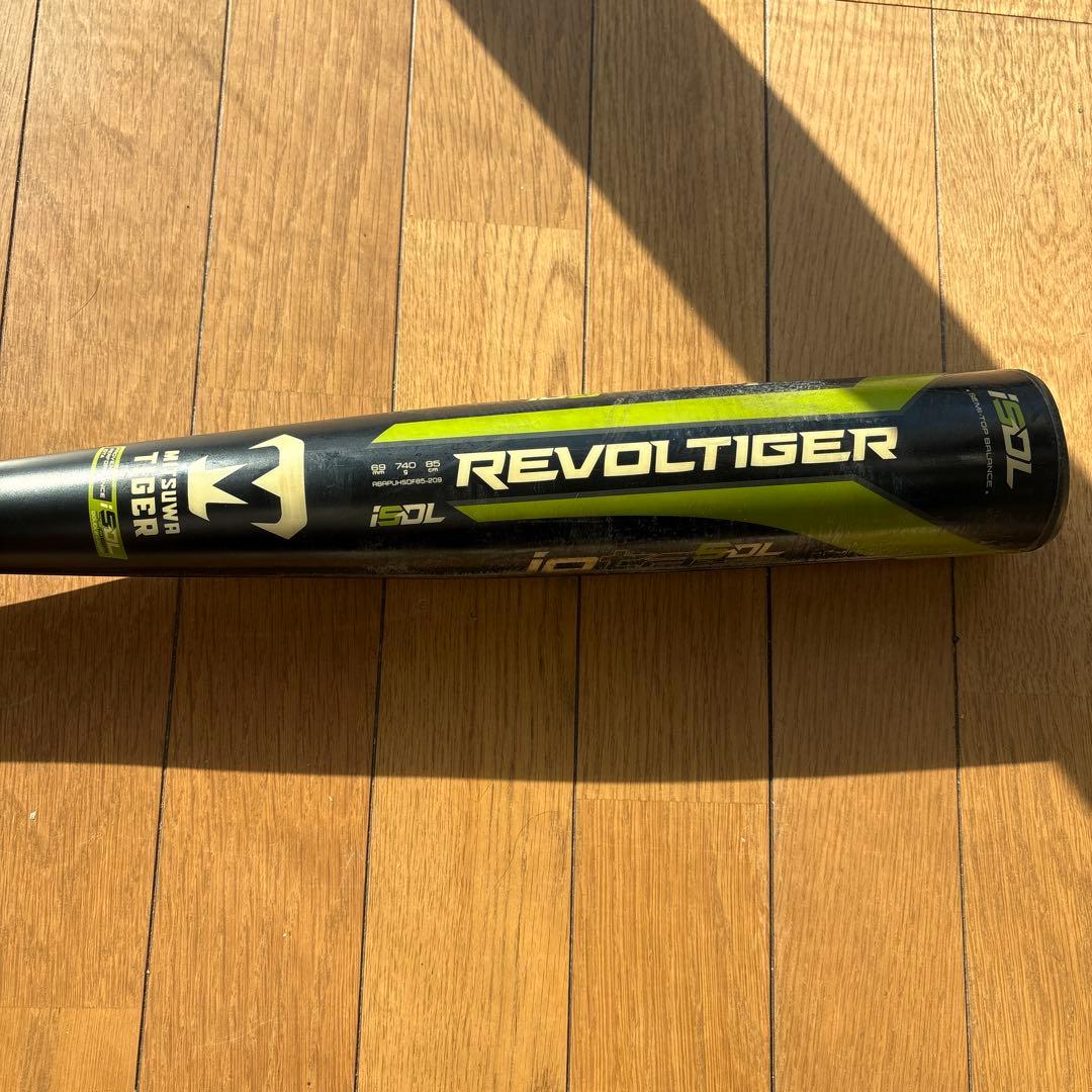 REVOLTIGER 軟式バット ブラック/グリーン