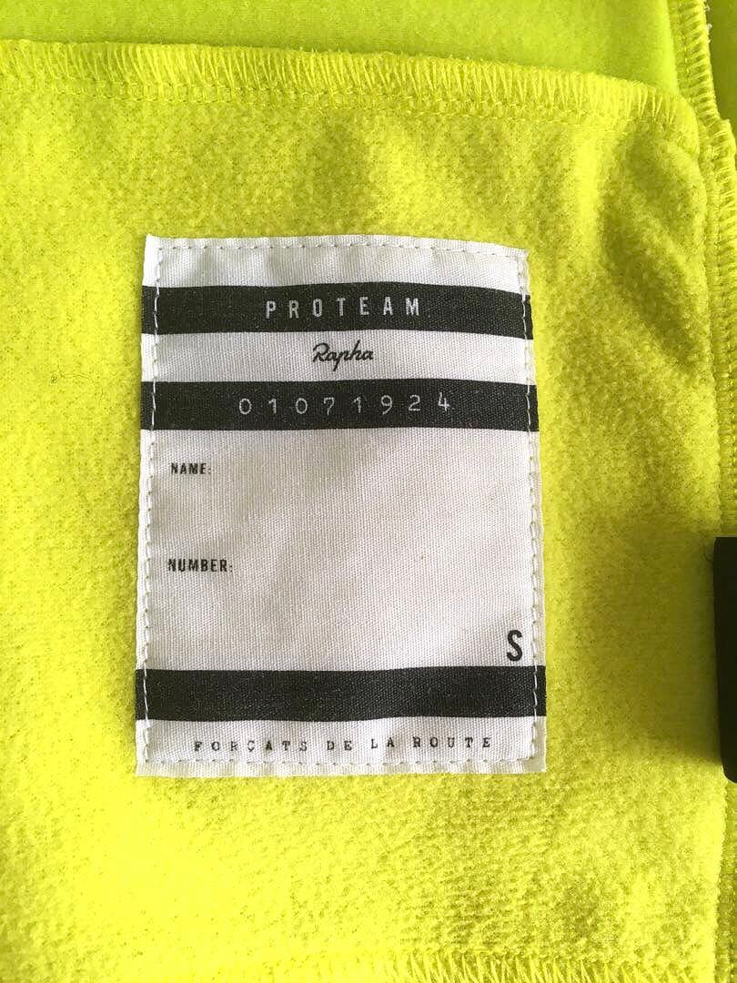 ラファ rapha　プロチームトレーニングウインタージャケット 　メンズSです
