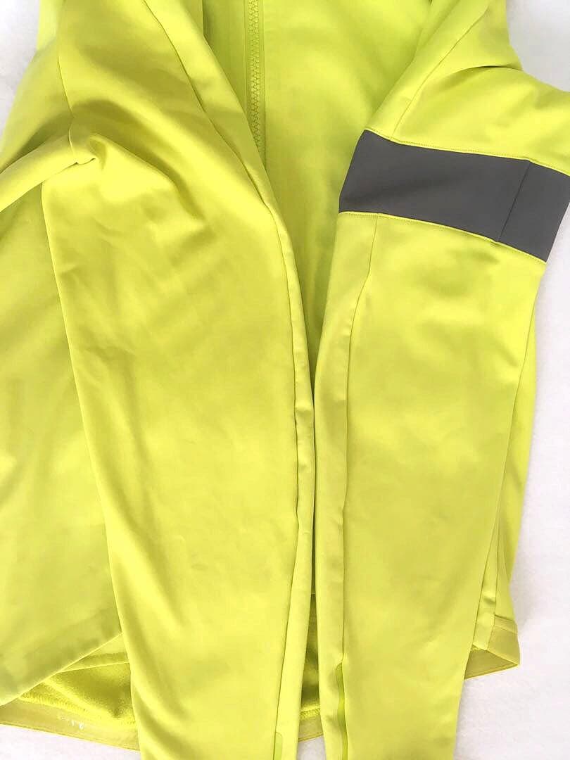 ラファ rapha　プロチームトレーニングウインタージャケット 　メンズSです