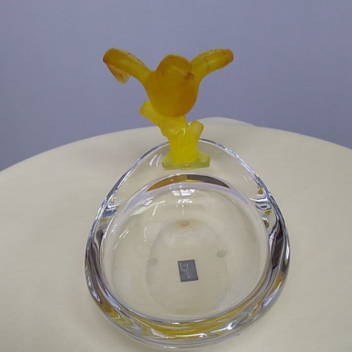 ドーム Daum クリスタル小物入れ 鳥 未使用品