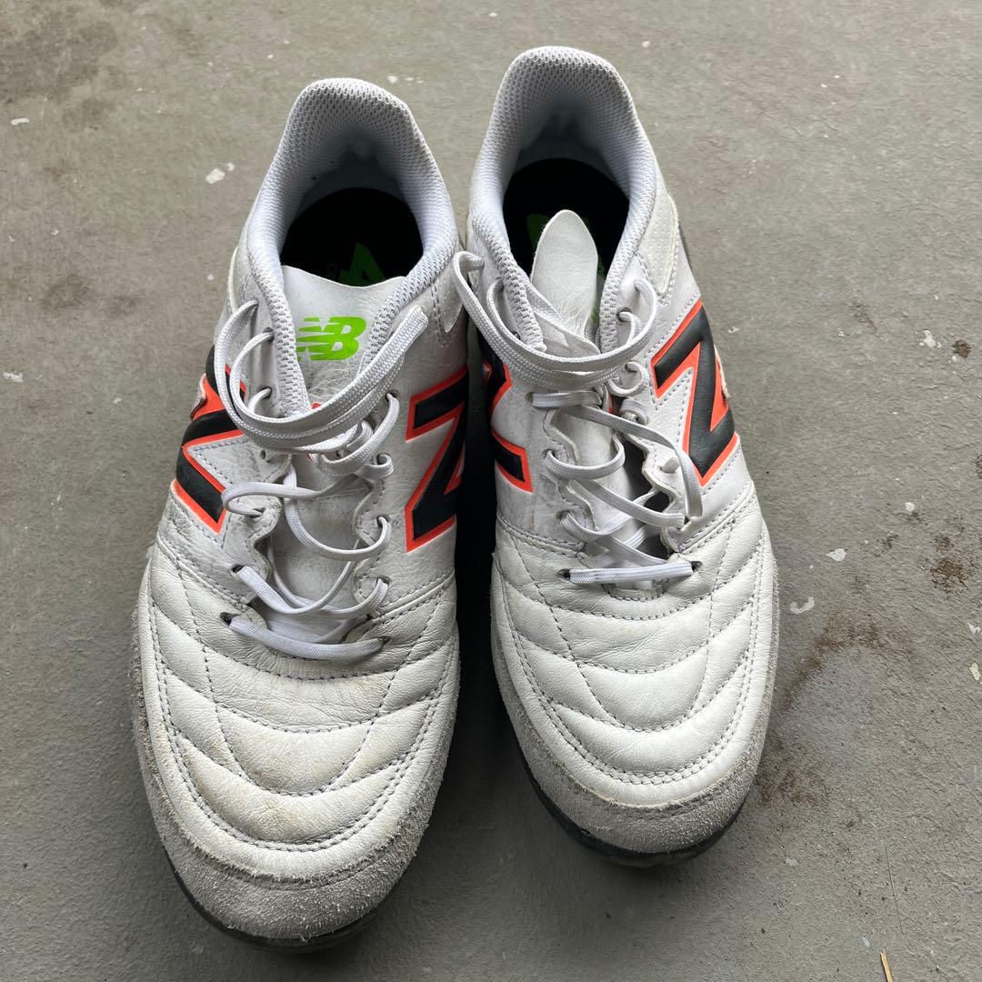 New Balance サッカーシューズ ホワイト/オレンジ