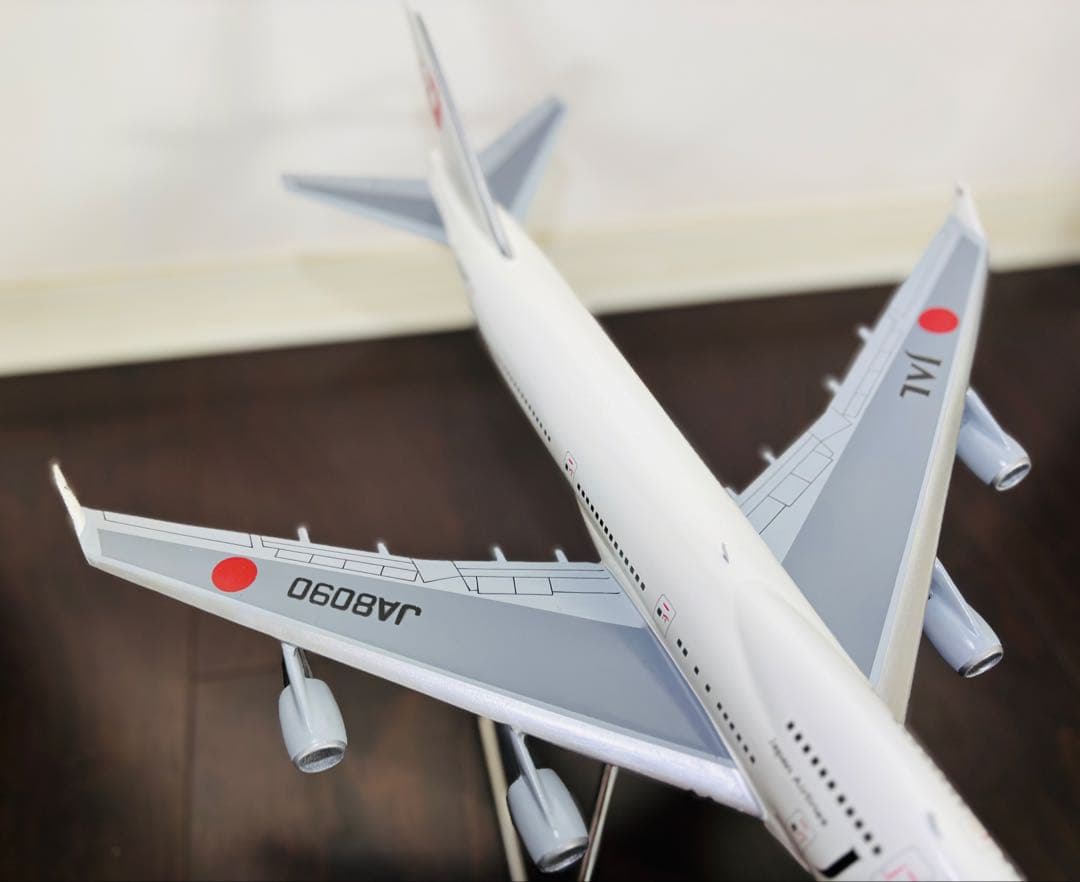 JAL 747モデル 1/200スケール