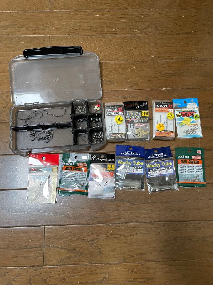 バス釣り引退セット① ルアー リール ボックス ワーム 大量セット