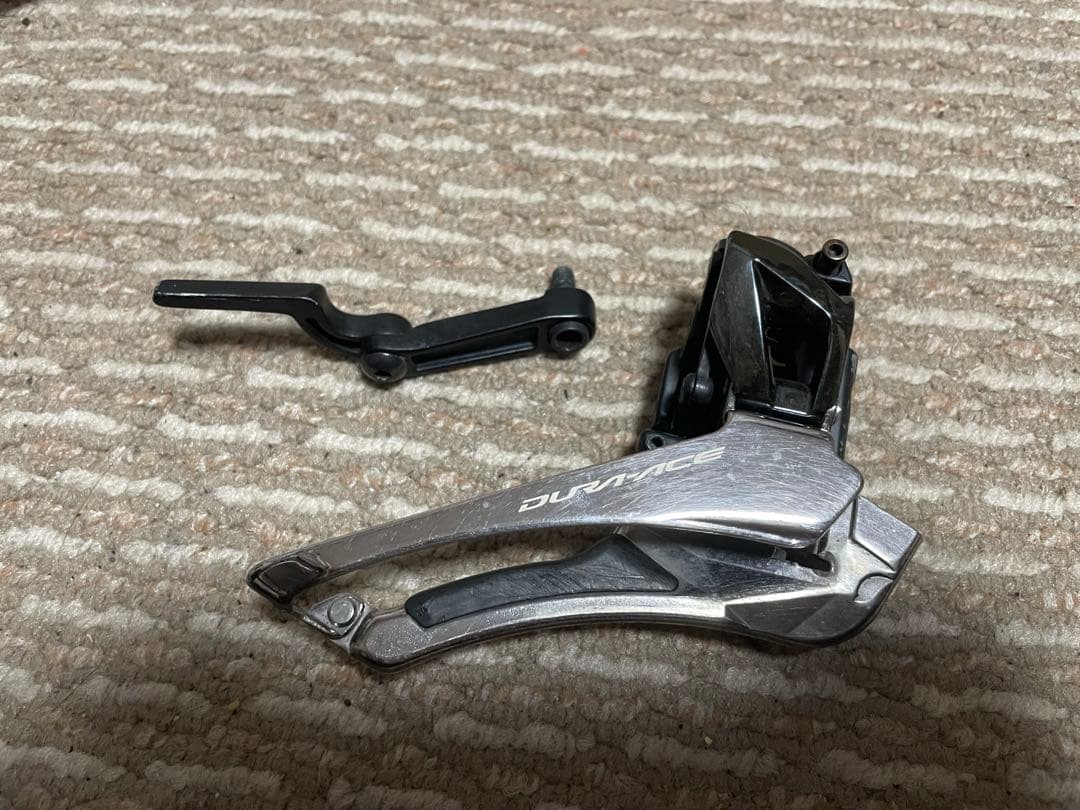 DURA-ACE 9100 機械式フロントディレイラー