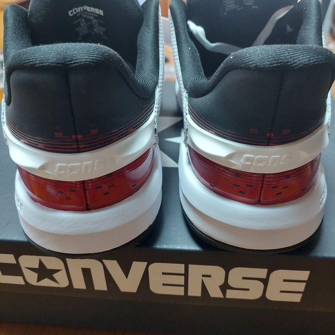 【美品】　【未使用】　CONVERSE　ACCELERATOR LOW