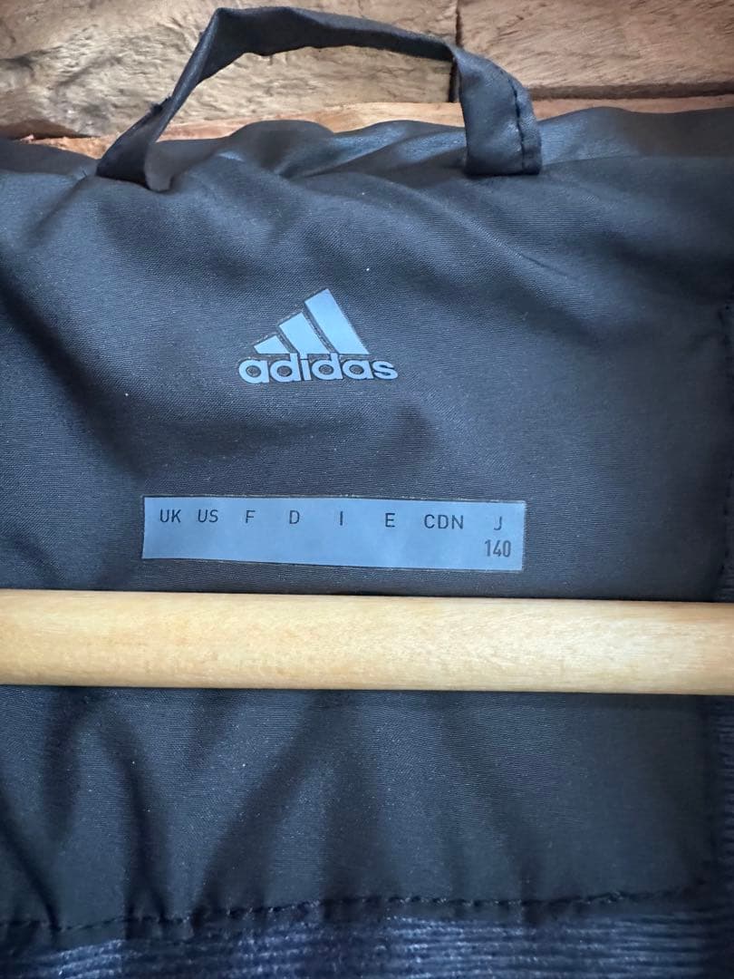 adidas ブラック ベンチコート サイズ140