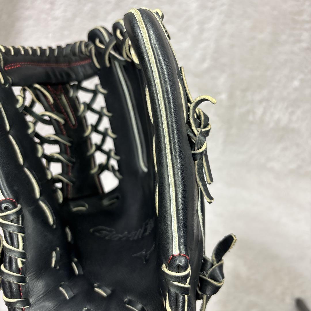 美品　MIZUNO ミズノ　軟式グローブ　グローバルエリート　一般　外野手用　黒
